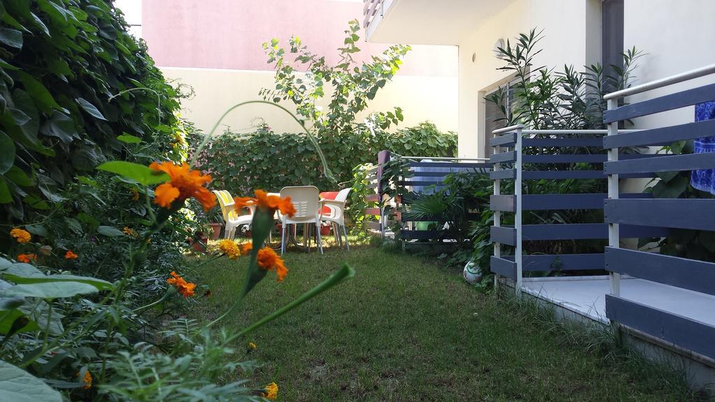 Aparthotel Vila Tufi Velipojë Dış mekan fotoğraf