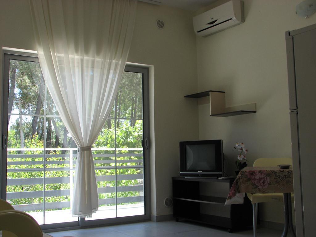 Aparthotel Vila Tufi Velipojë Dış mekan fotoğraf
