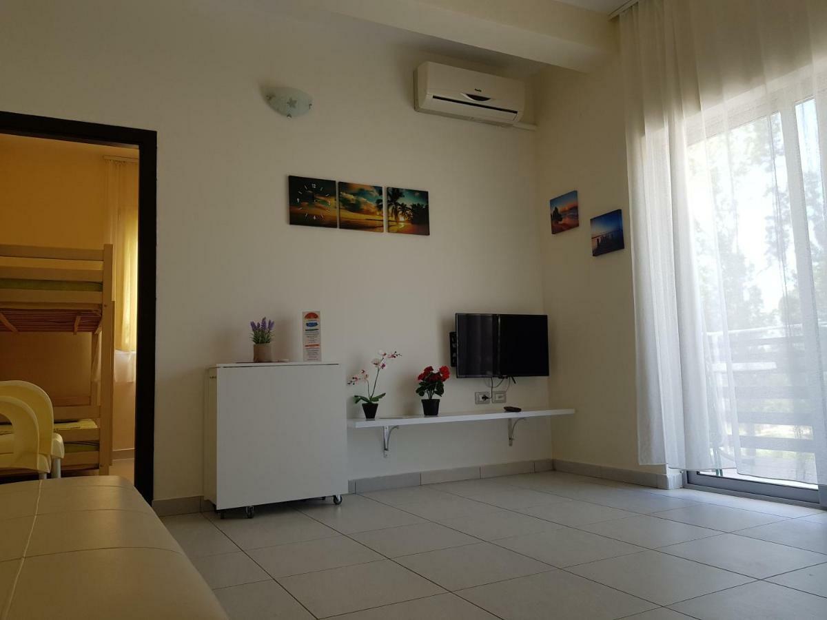 Aparthotel Vila Tufi Velipojë Dış mekan fotoğraf